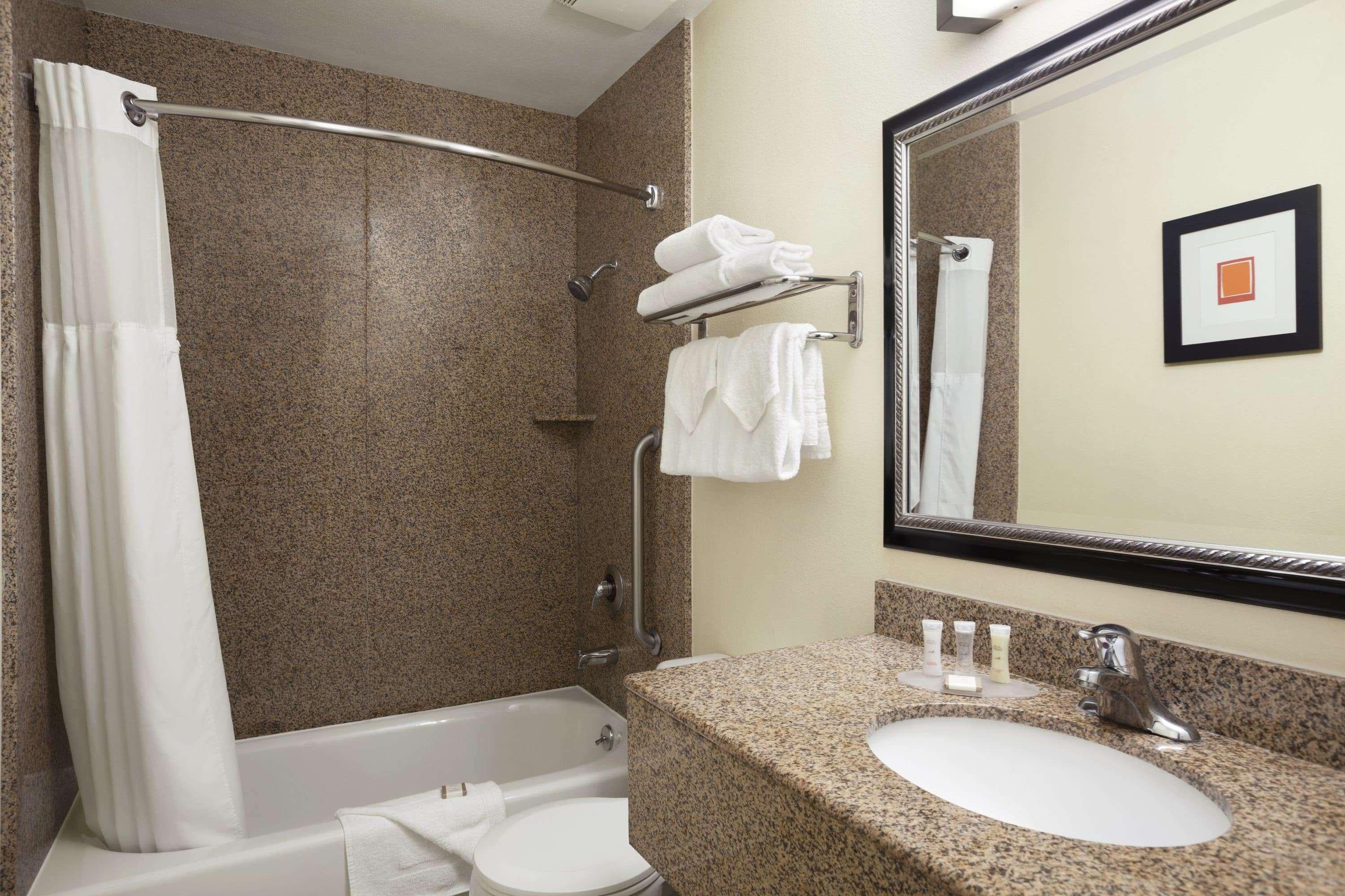 Howard Johnson By Wyndham San Diego Sea World Exterior foto