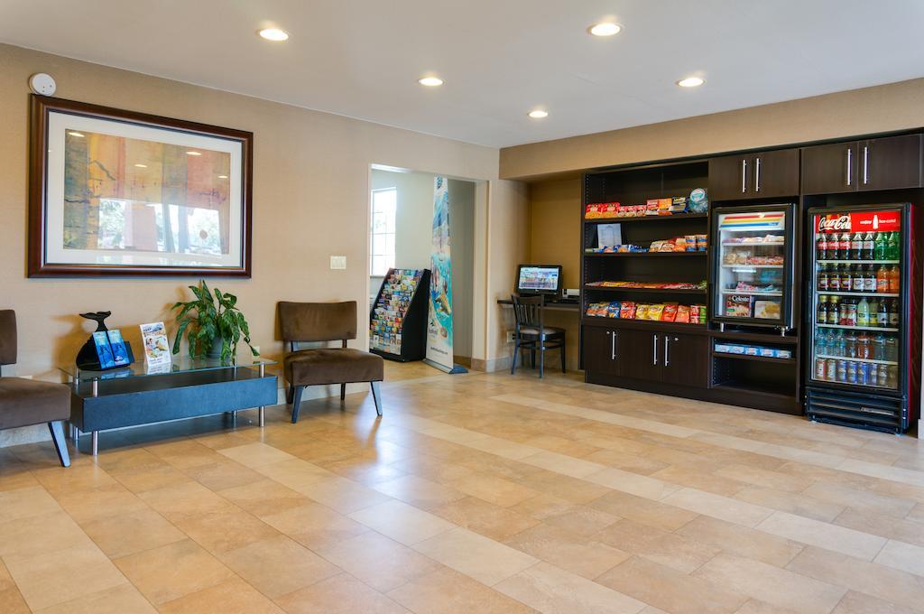 Howard Johnson By Wyndham San Diego Sea World Exterior foto