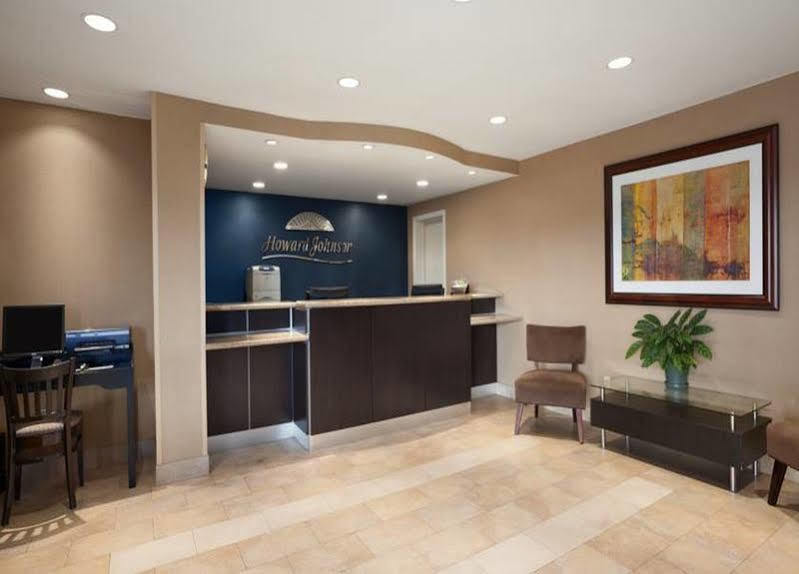 Howard Johnson By Wyndham San Diego Sea World Exterior foto
